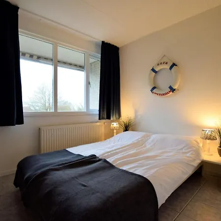 Holiday home Snug Holiday In Near Centre *